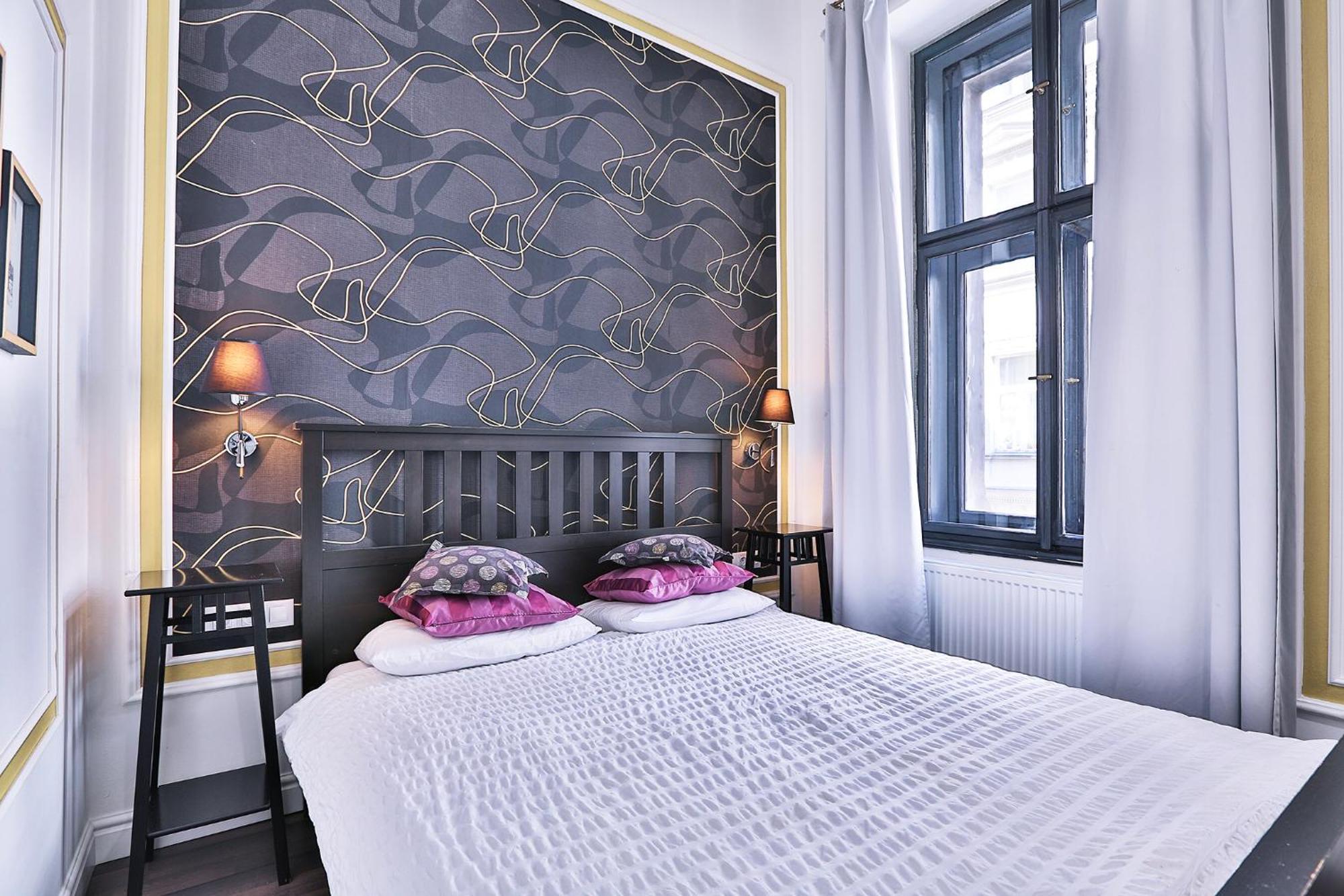 פראג Two-Bedroom Haven In The Old Town מראה חיצוני תמונה