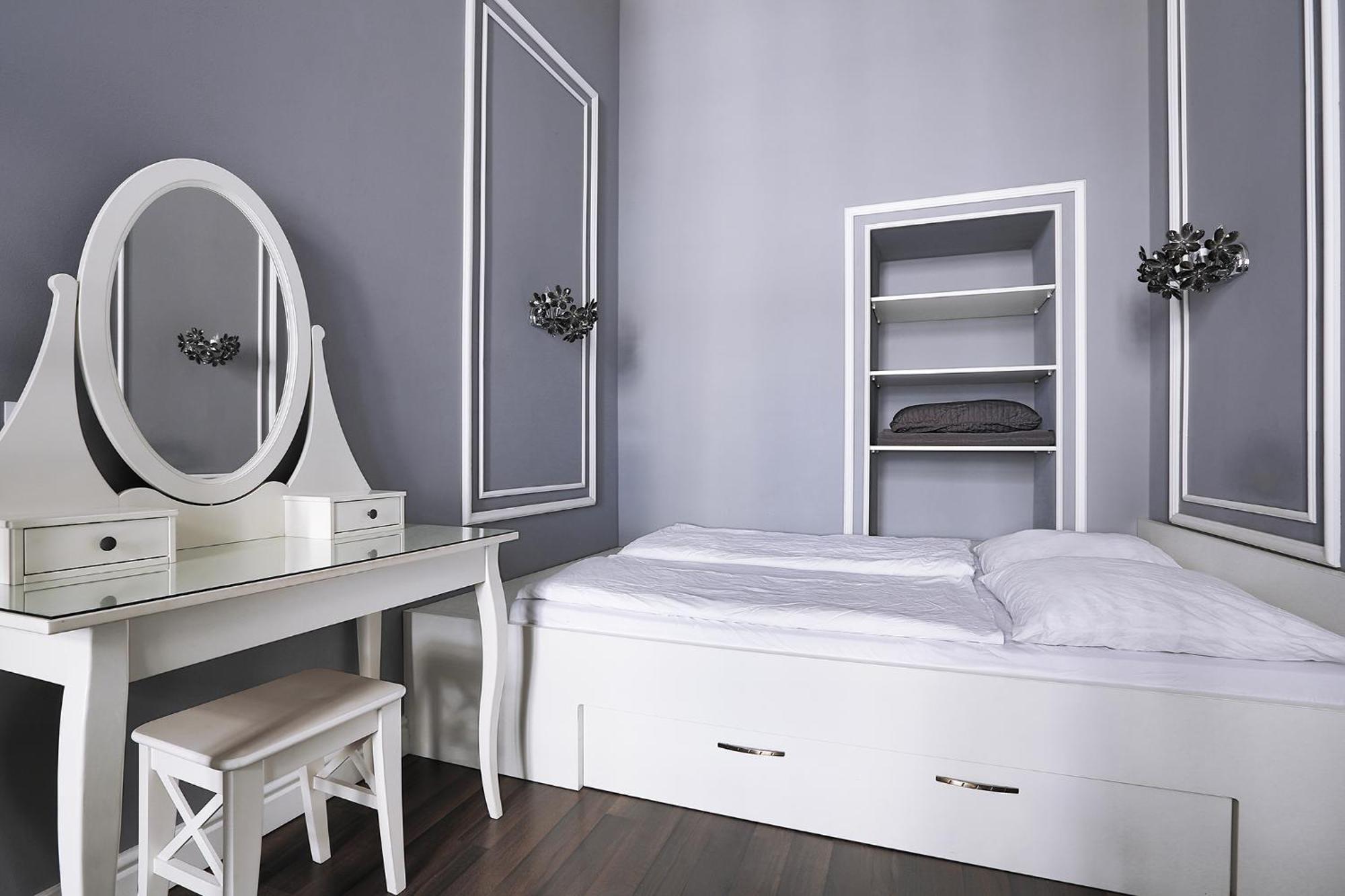 פראג Two-Bedroom Haven In The Old Town מראה חיצוני תמונה